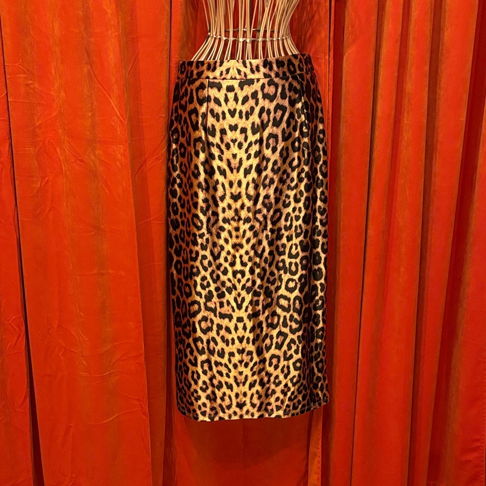Shiny Leopard Print Women's Skirt